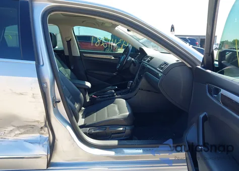 1VWGT7A38HC009463